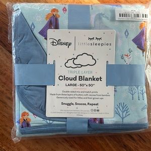 Little Sleepies Cloud Blanket Disney Frozen and Anna and Elsa